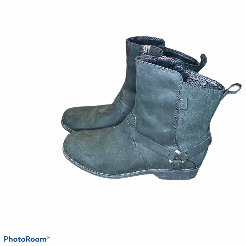 Teva De La Vina Dos Boots